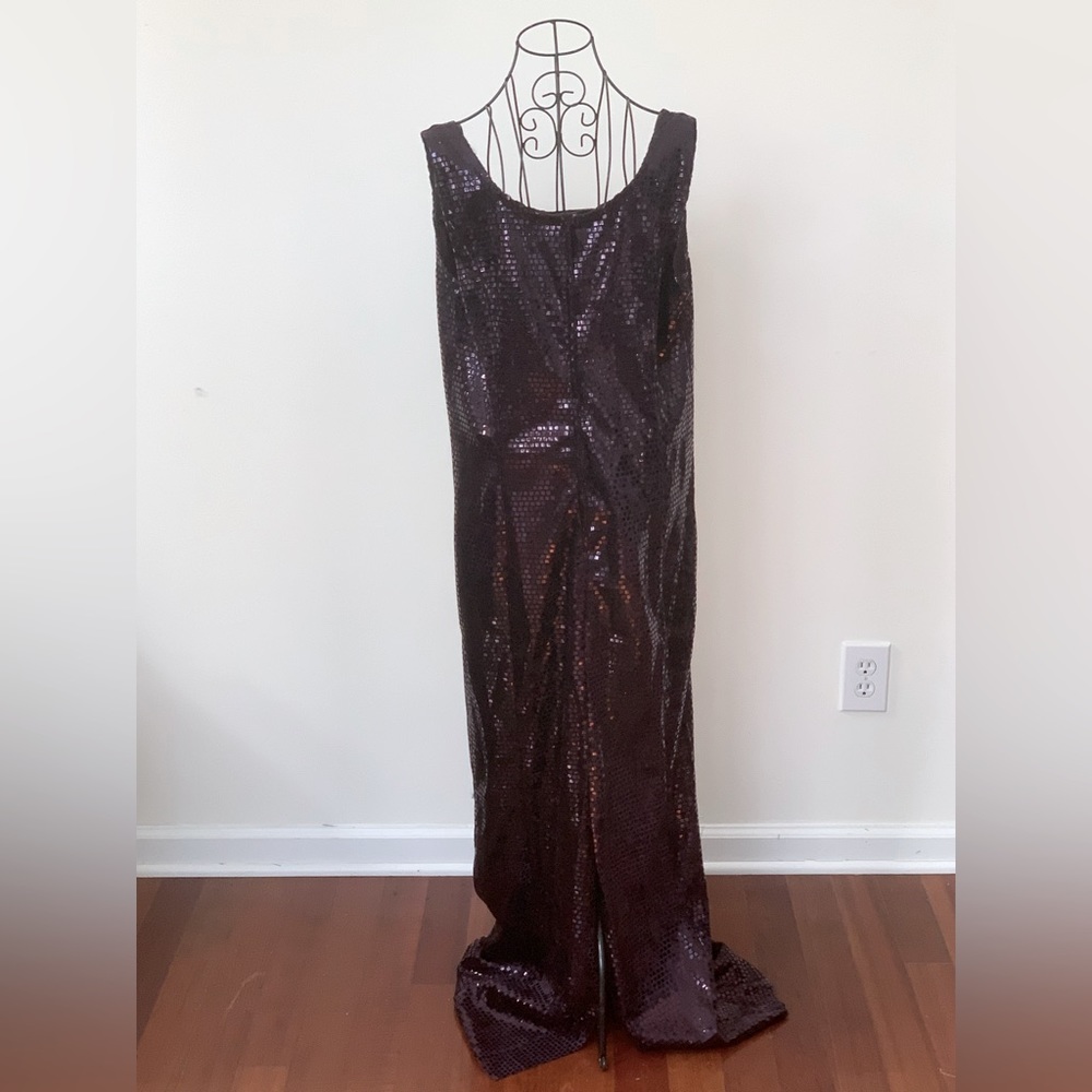 Fabulous Two-Piece Custom Sequence Gown & Feather… - image 6